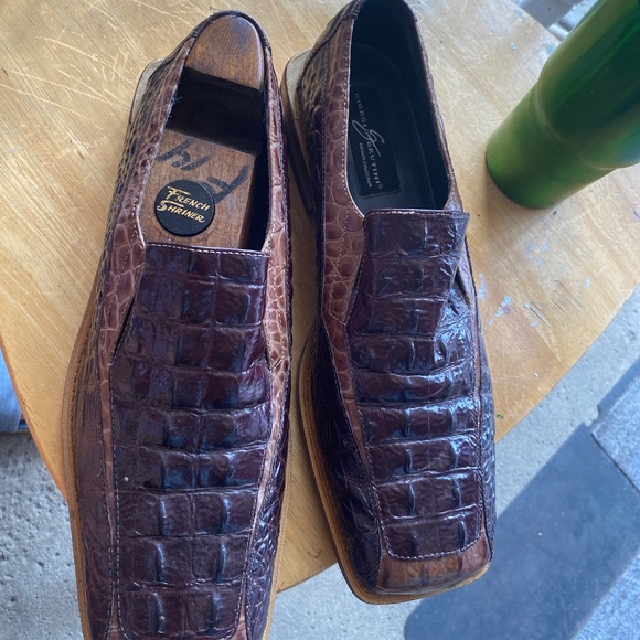 Men dress shoes
